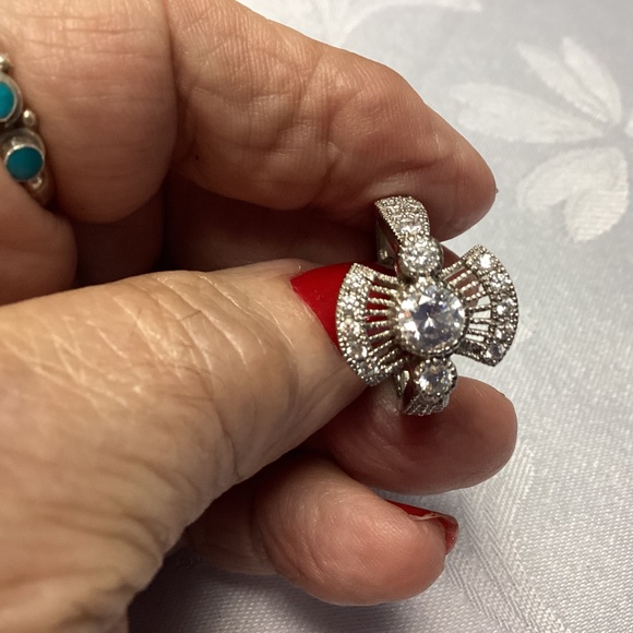 ART DECO Cubic zirconia. Sterling cocktail ring size 10 - Picture 6 of 13